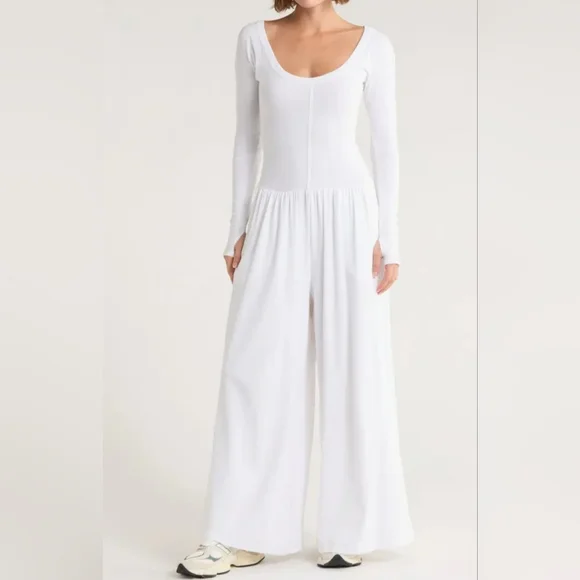 Sold - Picture 2 of 10